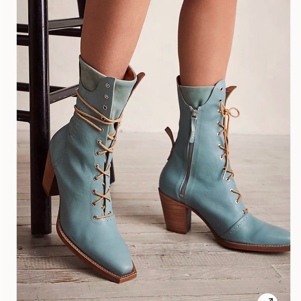We the Free People Canyon Lace Up Boot - Blue Sz 8